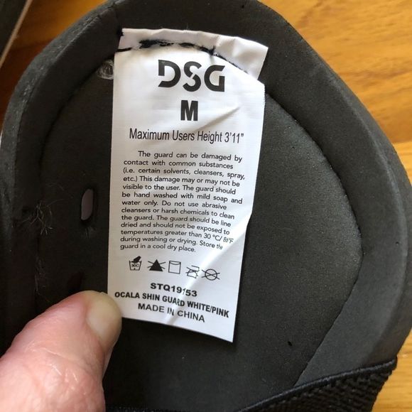 Youth Shinguards. NEW! - Picture 5 of 5